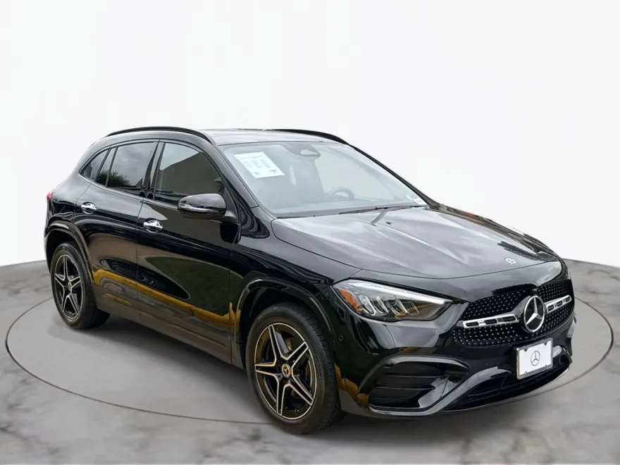 2025 Mercedes Benz GLA 250 4MATIC photo 1