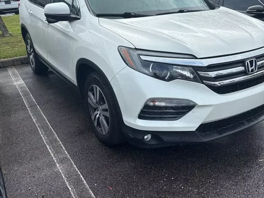 2016 Honda Pilot EX-L photo 1