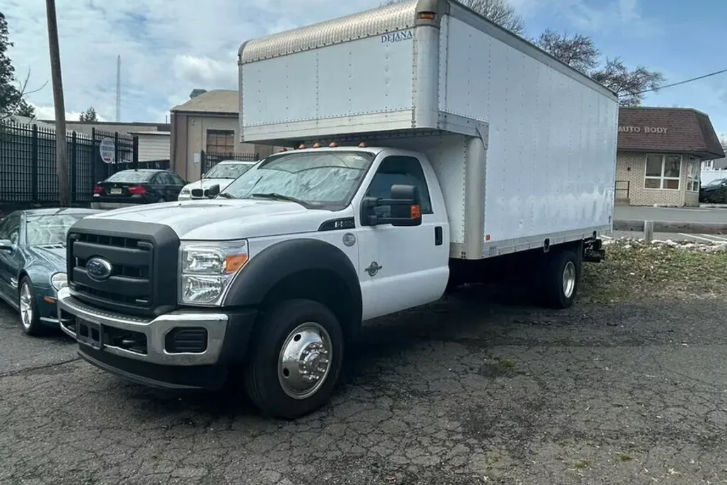 2016 Ford F-550 photo 1