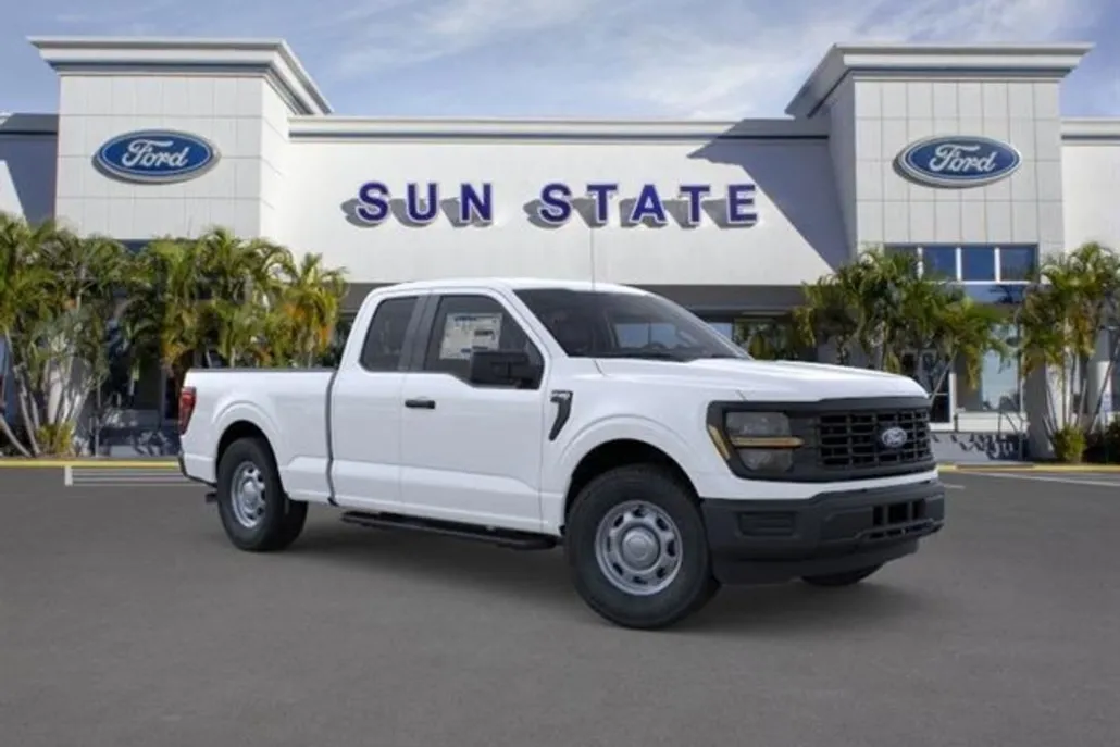 2025 Ford F-150 XL photo 1
