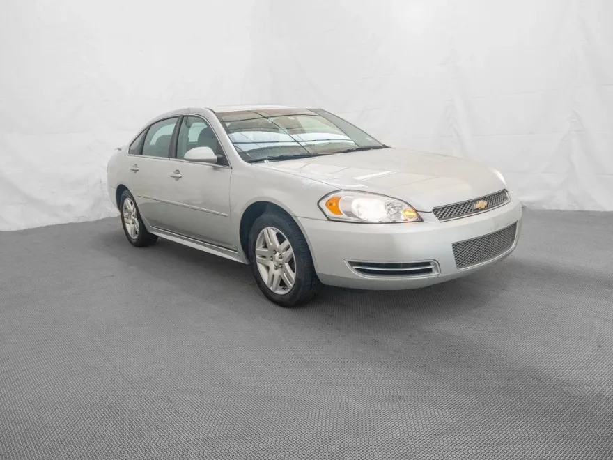 2013 Chevrolet Impala photo 1