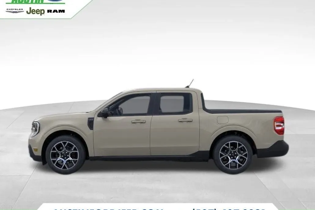 2025 Ford Maverick Lariat photo 1