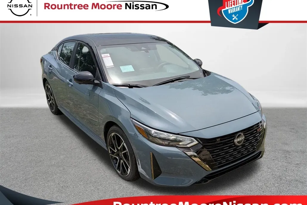 2025 Nissan Sentra SR photo 1