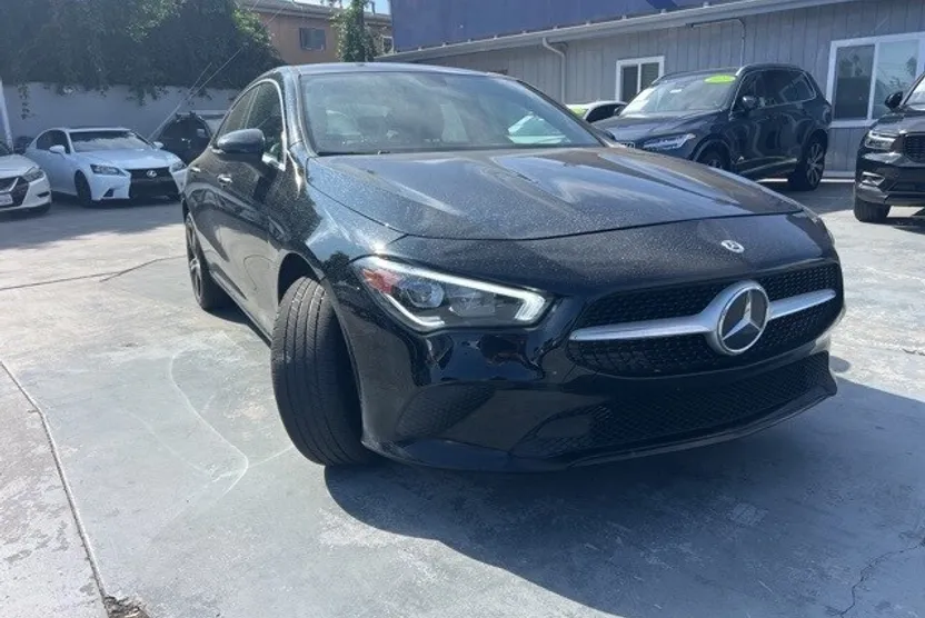 2023 Mercedes Benz CLA 250 photo 1