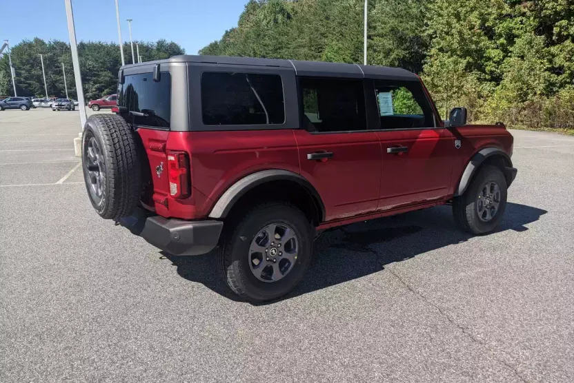 2025 Ford Bronco Big Bend photo 1