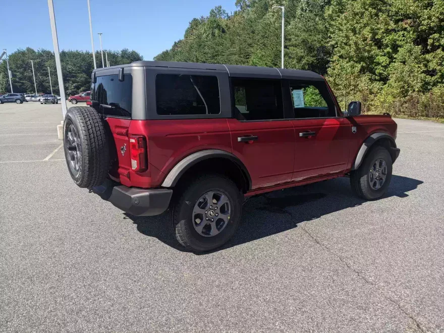 2025 Ford Bronco Big Bend photo 1