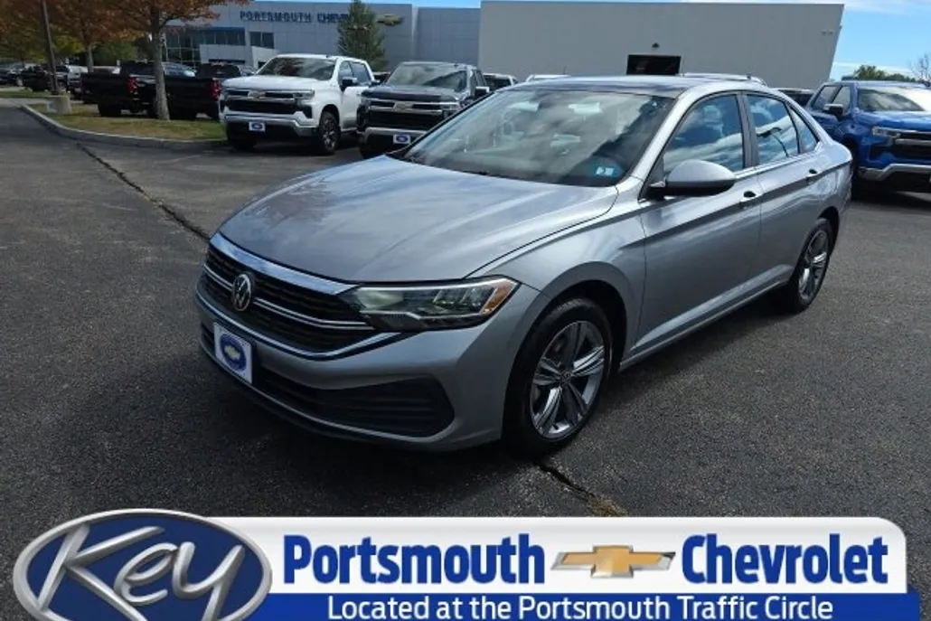 2024 Volkswagen Jetta SE photo 1