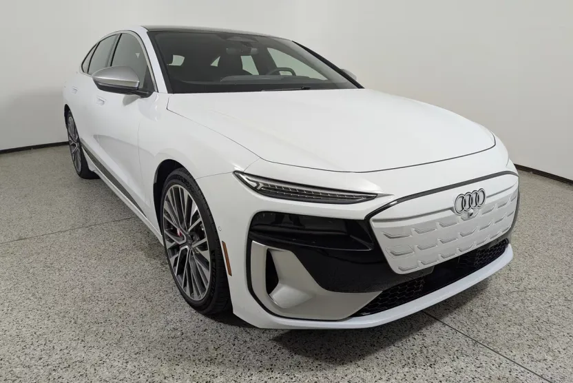 2025 Audi S6 Prestige photo 1