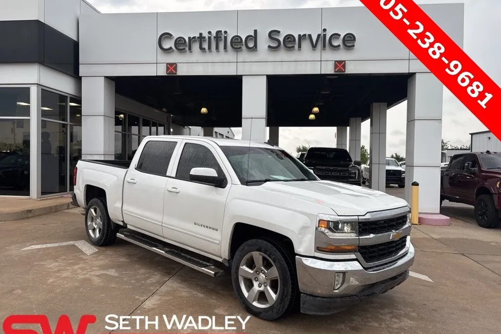 2017 Chevrolet Silverado 1500 LT1 photo 1