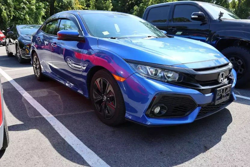 2019 Honda Civic Hatchback EX photo 1