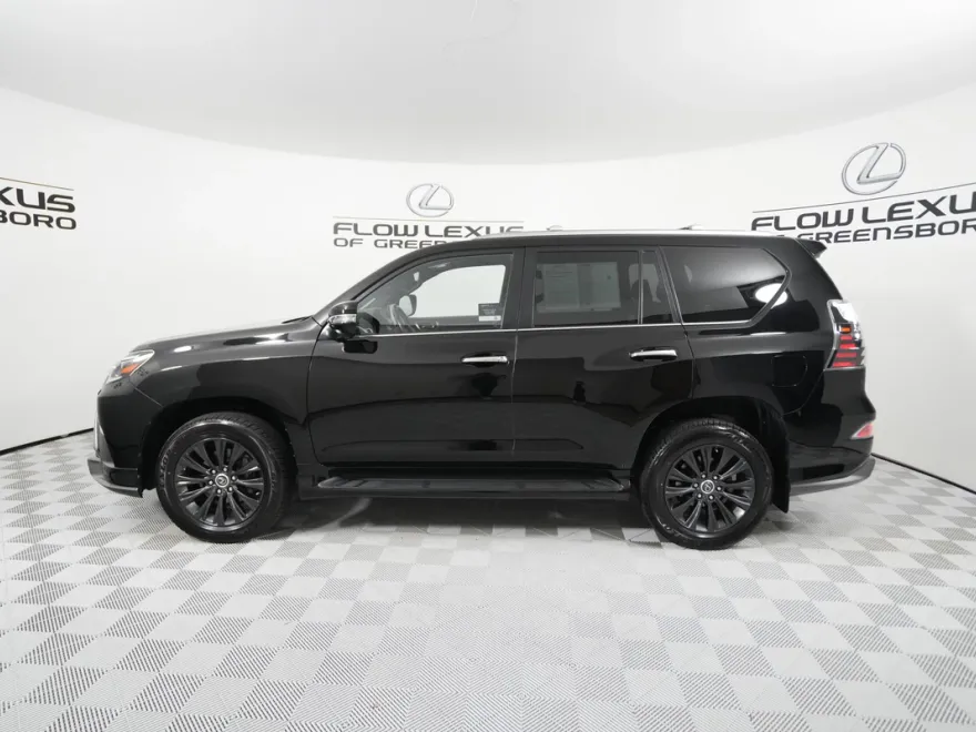 2023 Lexus GX 460 photo 1