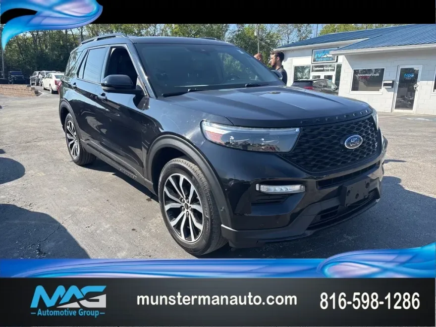 2020 Ford Explorer ST photo 1