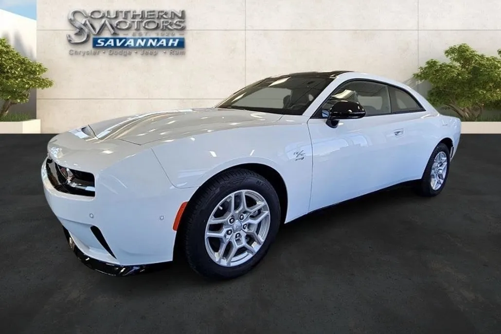 2025 Dodge Charger Daytona R/T AWD photo 1