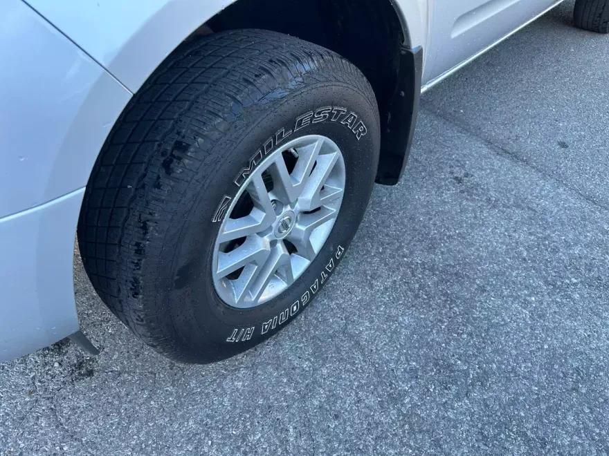 2019 Nissan Frontier SV photo 1