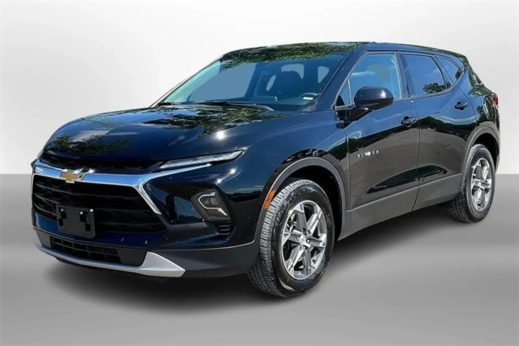2023 Chevrolet Blazer 2LT photo 1