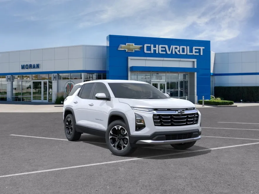 2026 Chevrolet Equinox LT photo 1