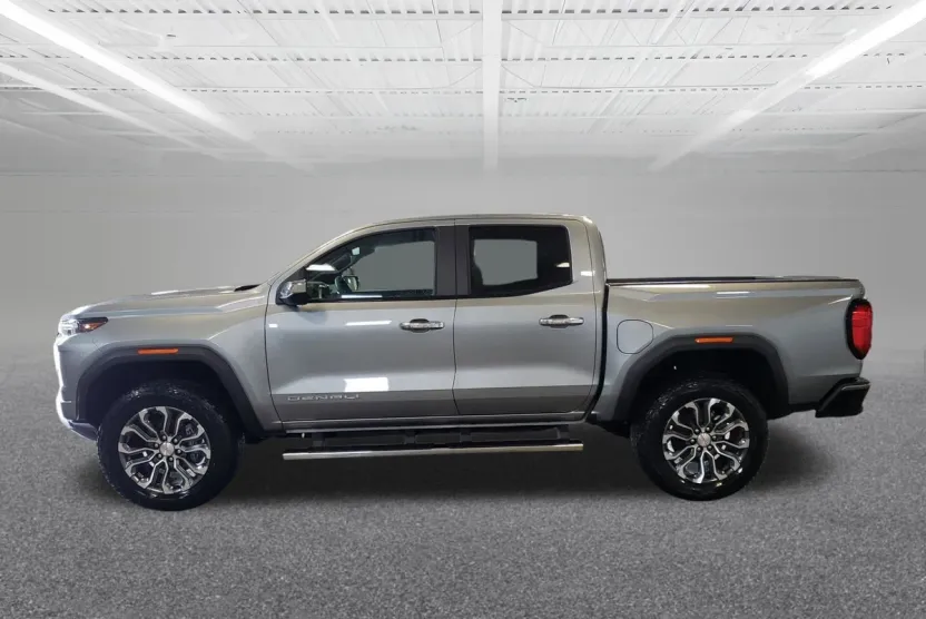 2026 Gmc Canyon Denali photo 1