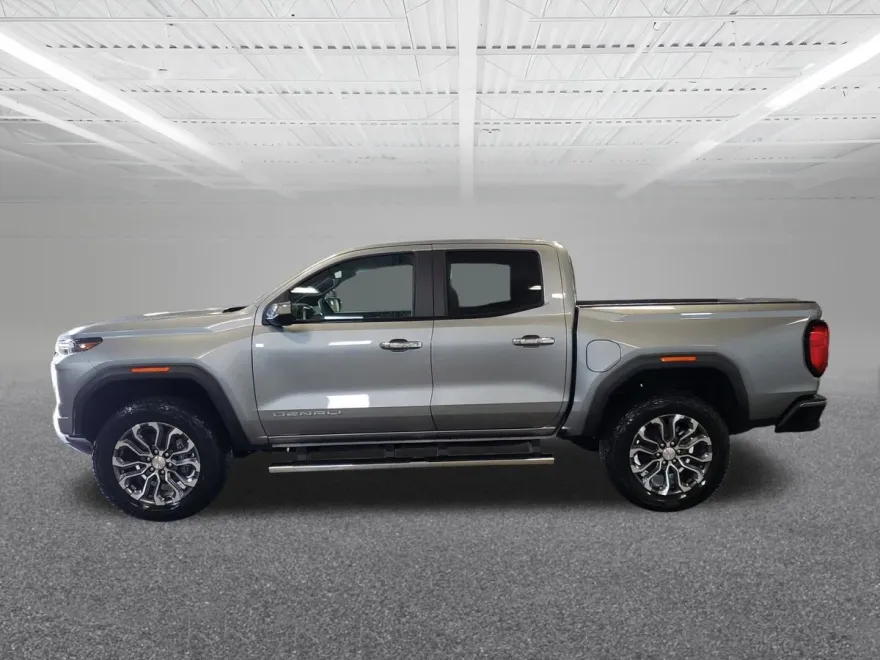 2026 Gmc Canyon Denali photo 1
