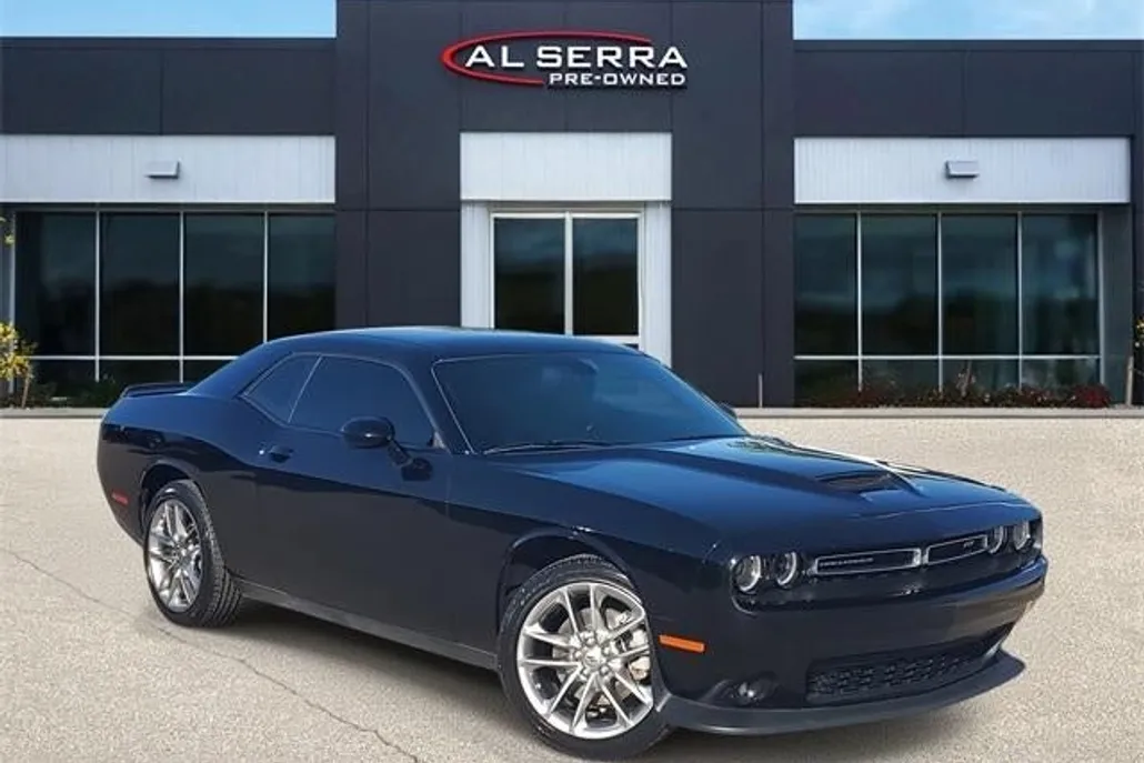2022 Dodge Challenger GT photo 1
