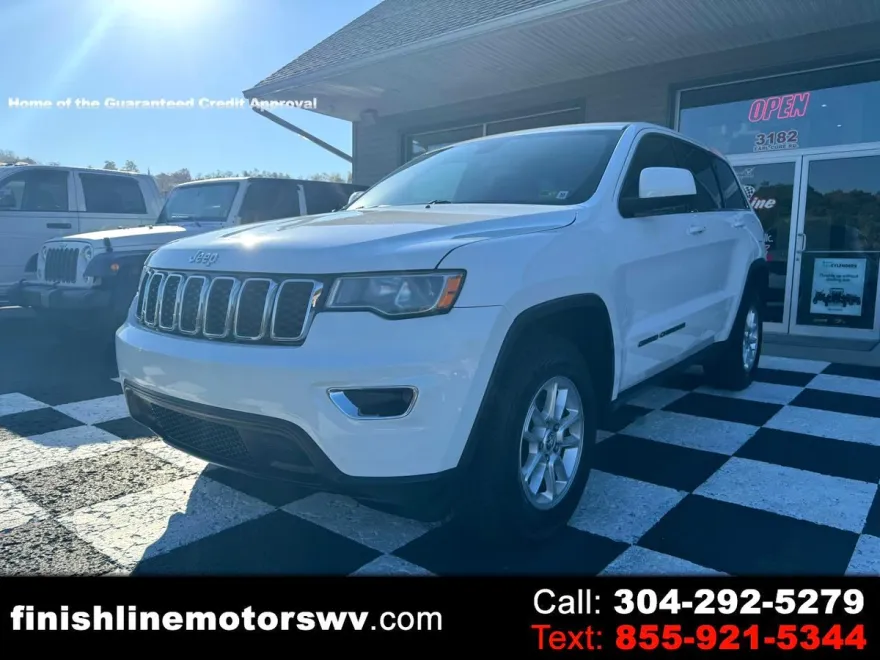2018 Jeep Grand Cherokee Laredo photo 1
