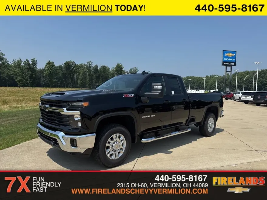 2025 Chevrolet Silverado 2500HD LT photo 1