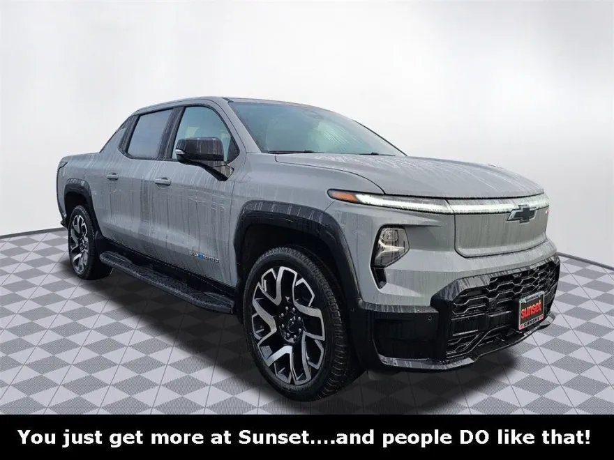 2025 Chevrolet Silverado EV RST photo 1