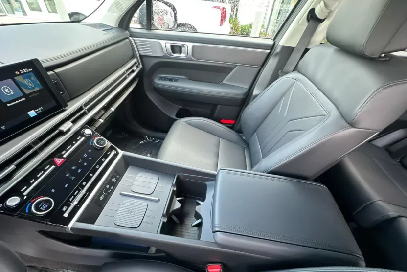 2026 Hyundai Santa Fe SEL photo 1