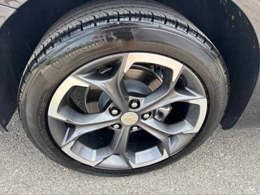 2022 Chevrolet Malibu 1LT photo 1