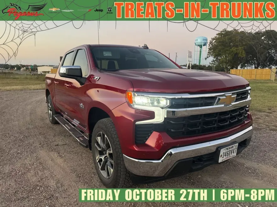 2023 Chevrolet Silverado 1500 LT photo 1