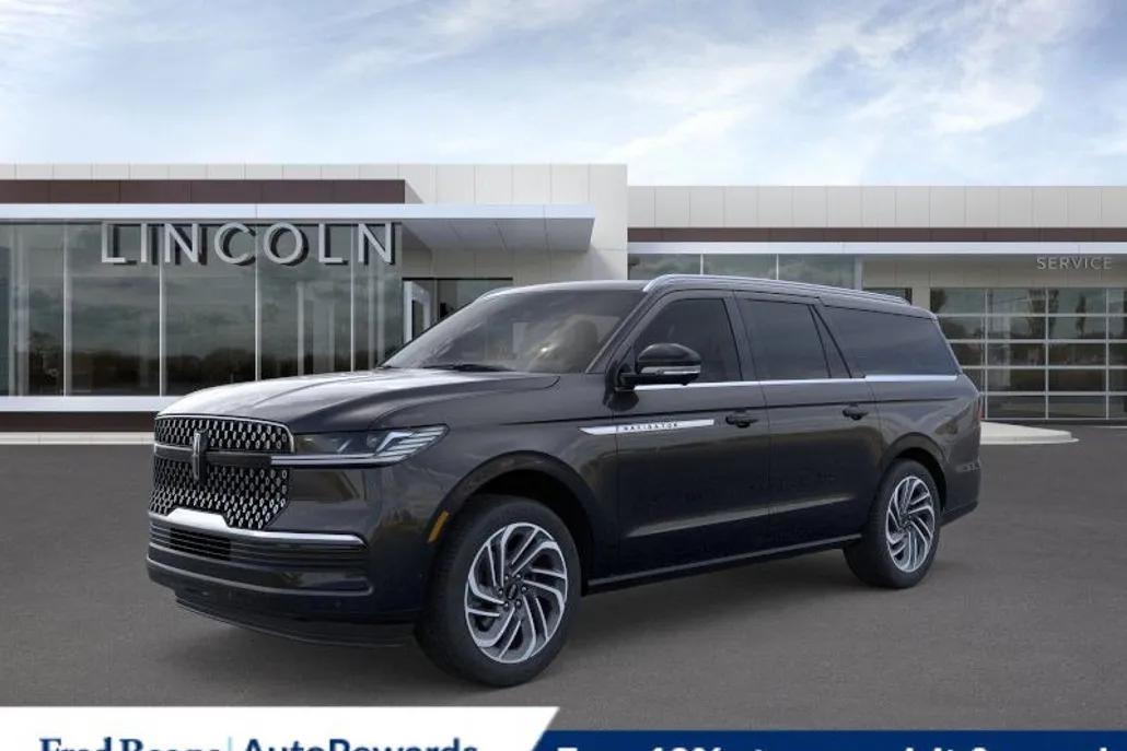 2025 Lincoln Navigator L Reserve photo 1