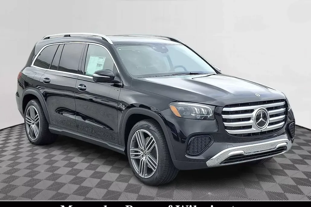 2025 Mercedes Benz GLS 450 4MATIC photo 1