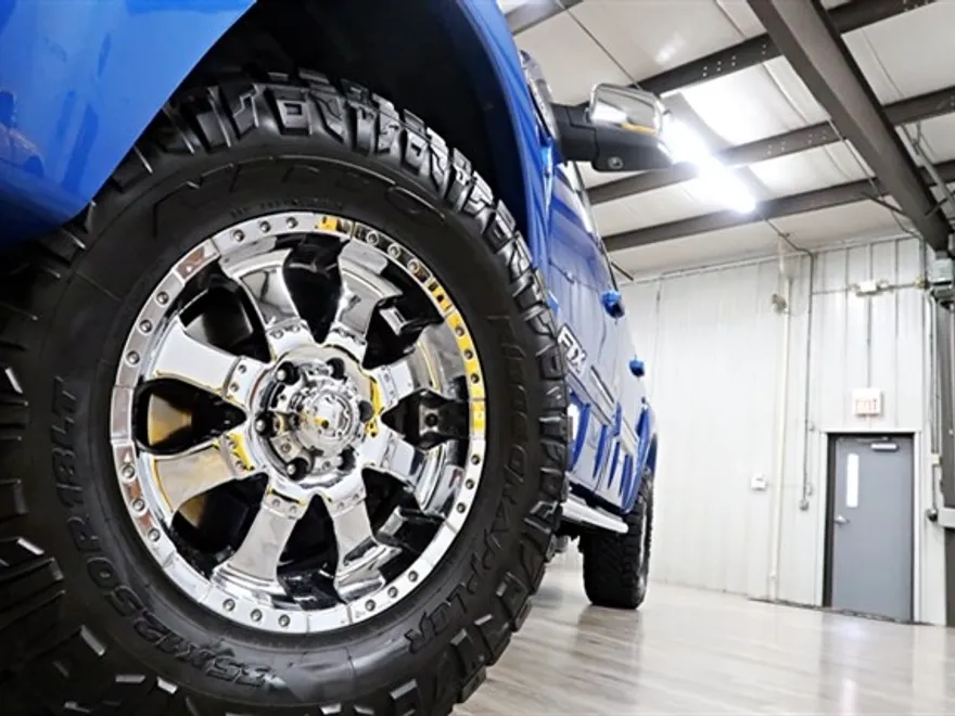 2015 Ford F-150 Lariat photo 1