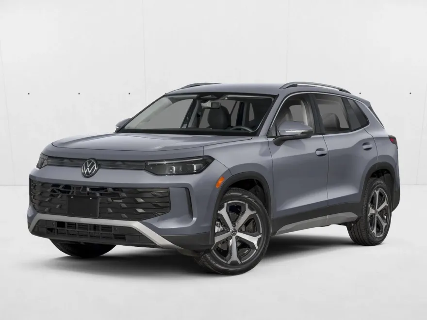 2026 Volkswagen Tiguan SE photo 1