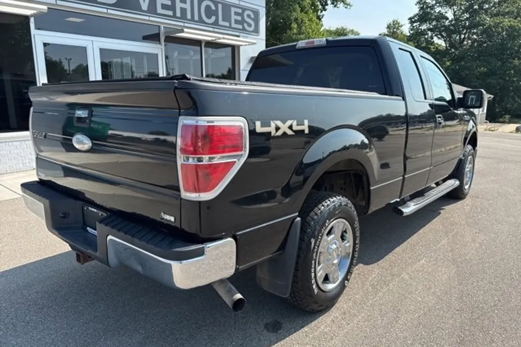 2011 Ford F-150 XL photo 1