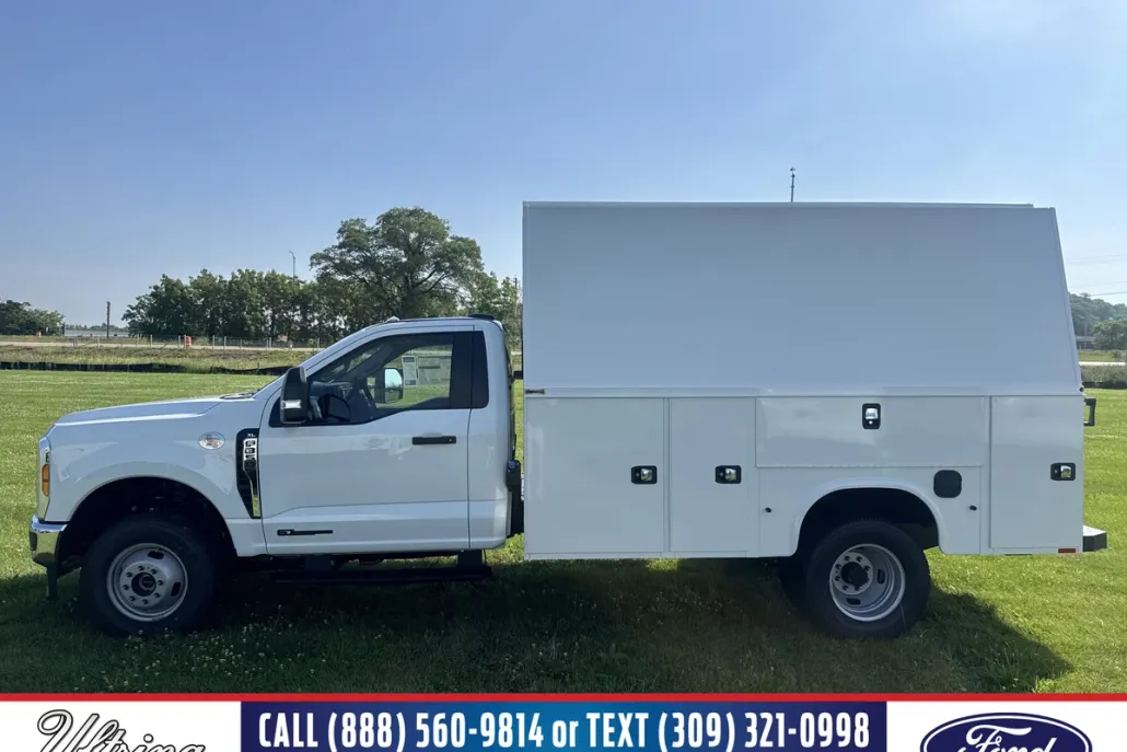 2025 Ford F-350 XL photo 1