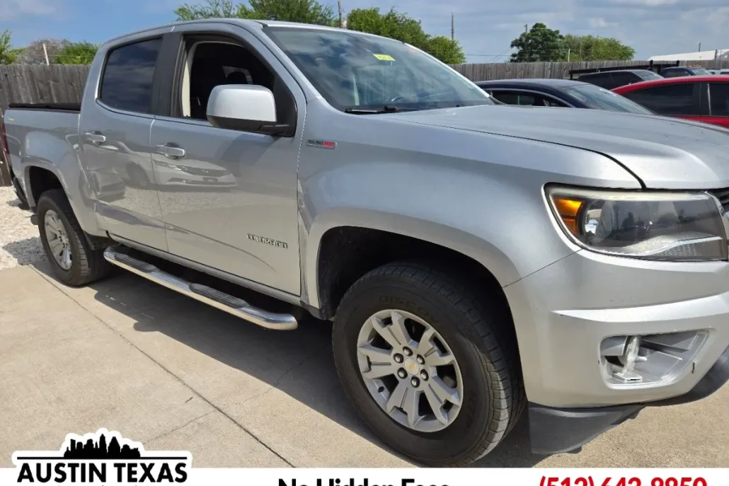 2017 Chevrolet Colorado LT photo 1