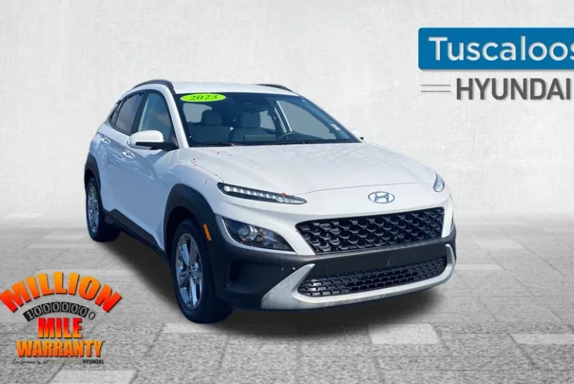 2023 Hyundai Kona SEL photo 1