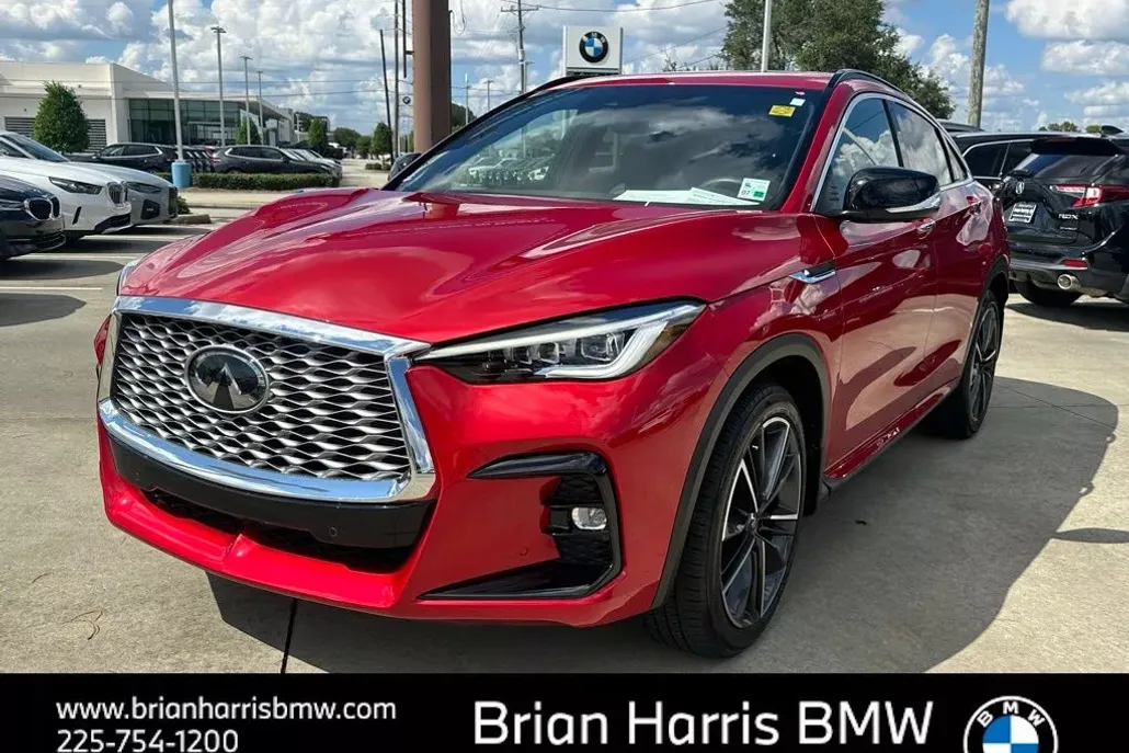 2023 Infiniti QX55 Essential photo 1