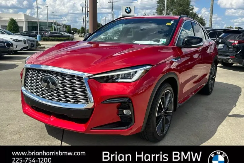 2023 Infiniti QX55 Essential photo 1