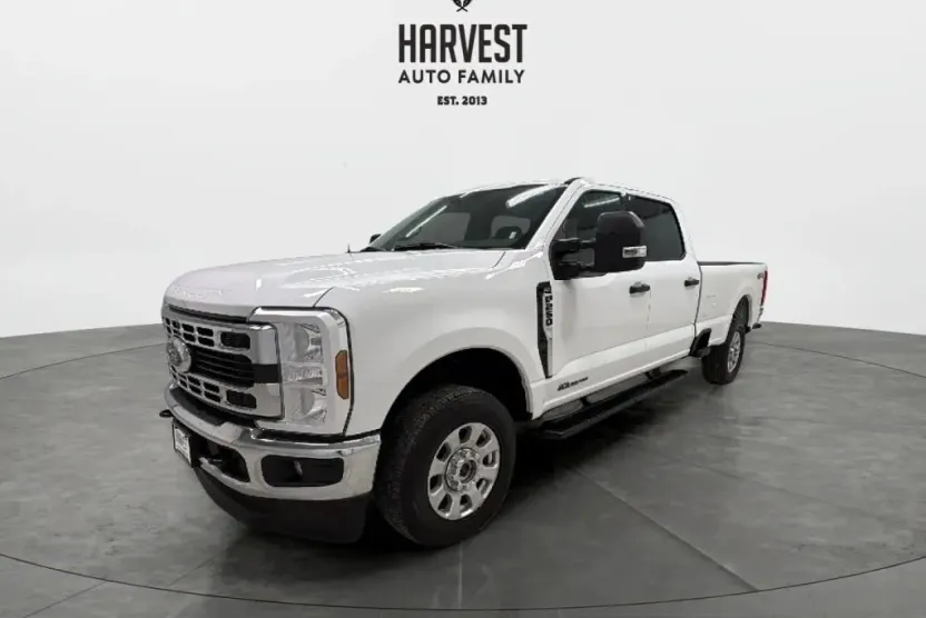2024 Ford F-250 photo 1