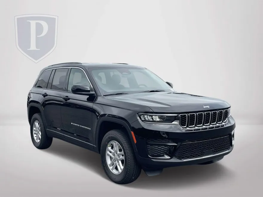 2025 Jeep Grand Cherokee Laredo X photo 1