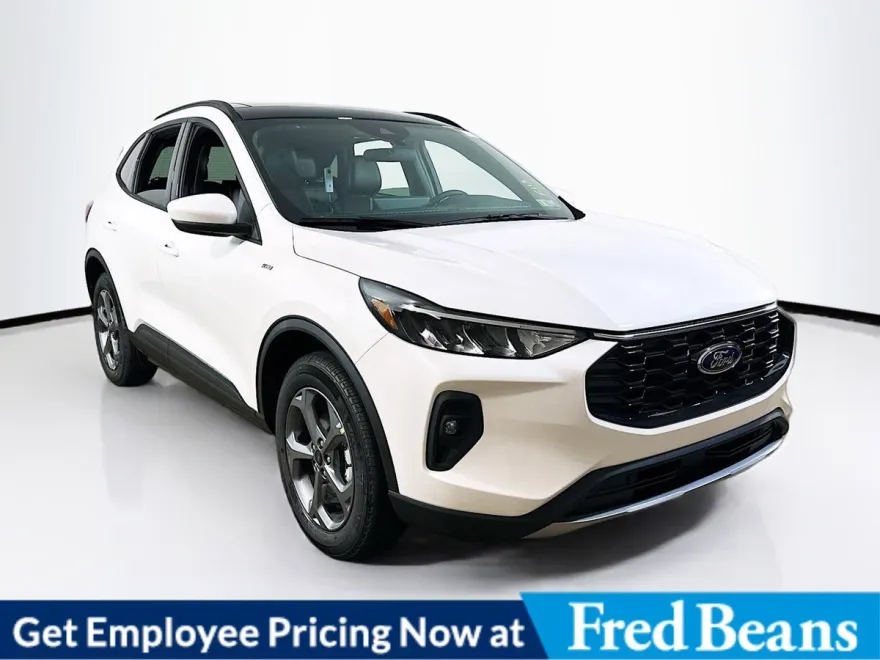 2025 Ford Escape ST-Line Select photo 1