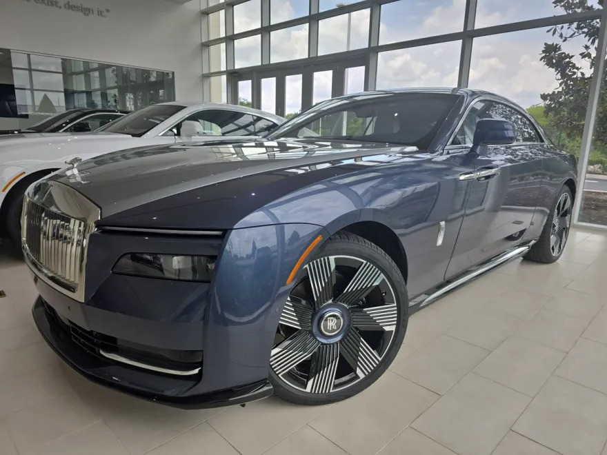 2025 Rolls Royce Spectre photo 1