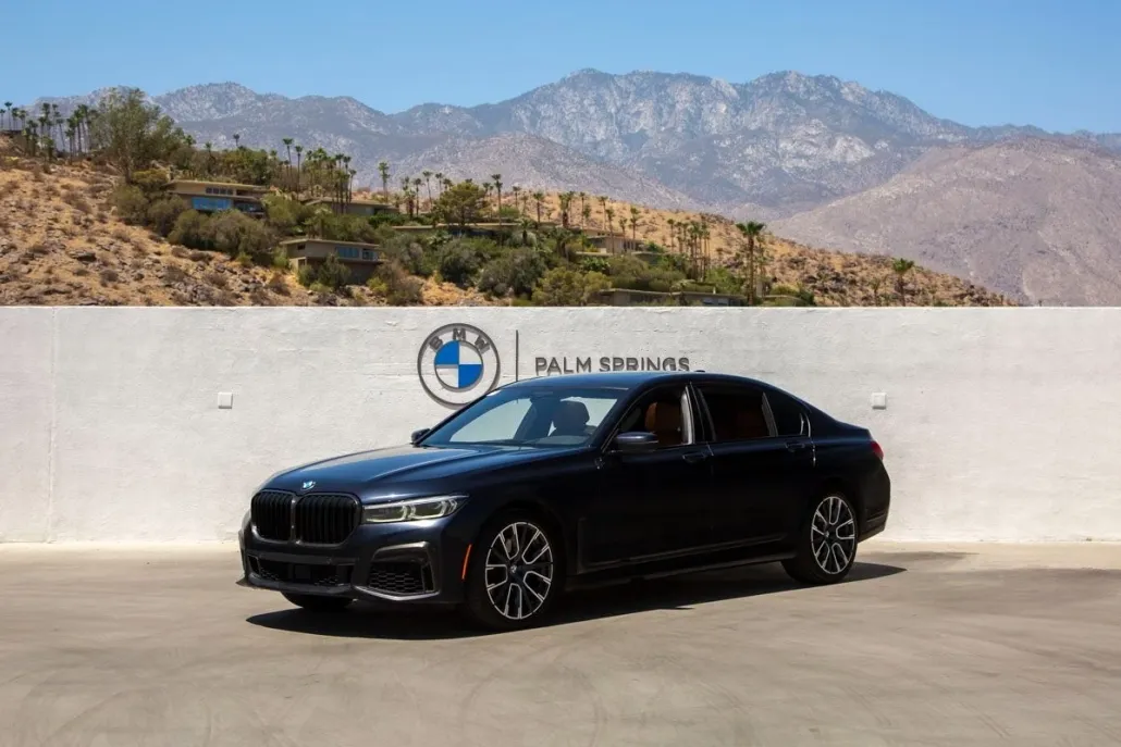 2022 Bmw 740i photo 1
