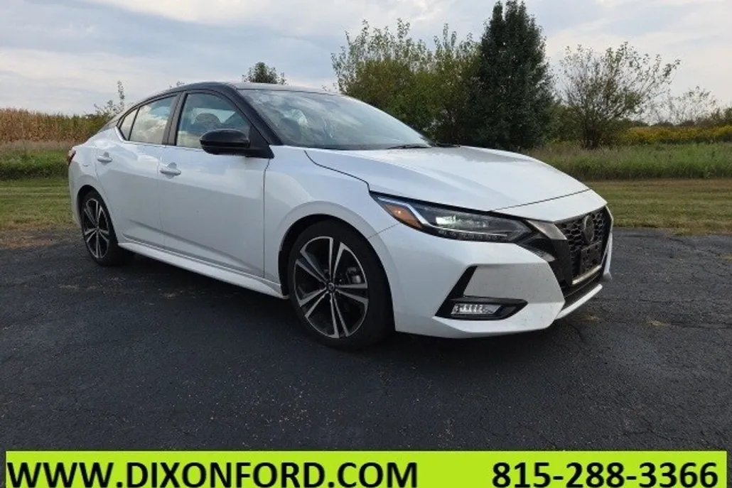 2023 Nissan Sentra SR photo 1