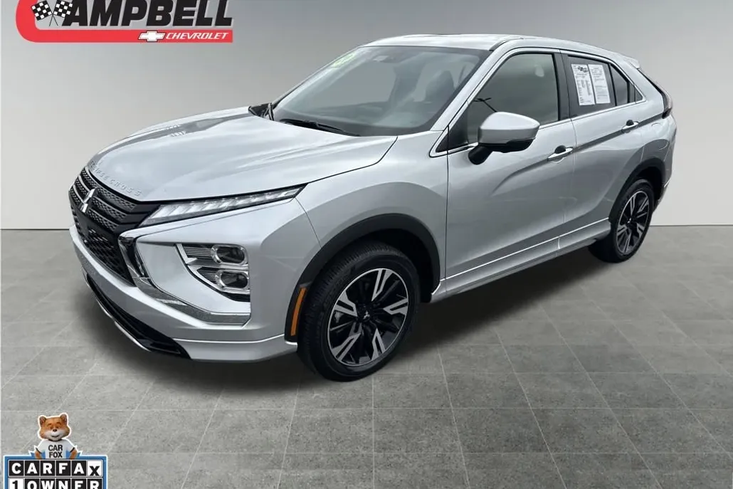 2024 Mitsubishi Eclipse Cross SE photo 1