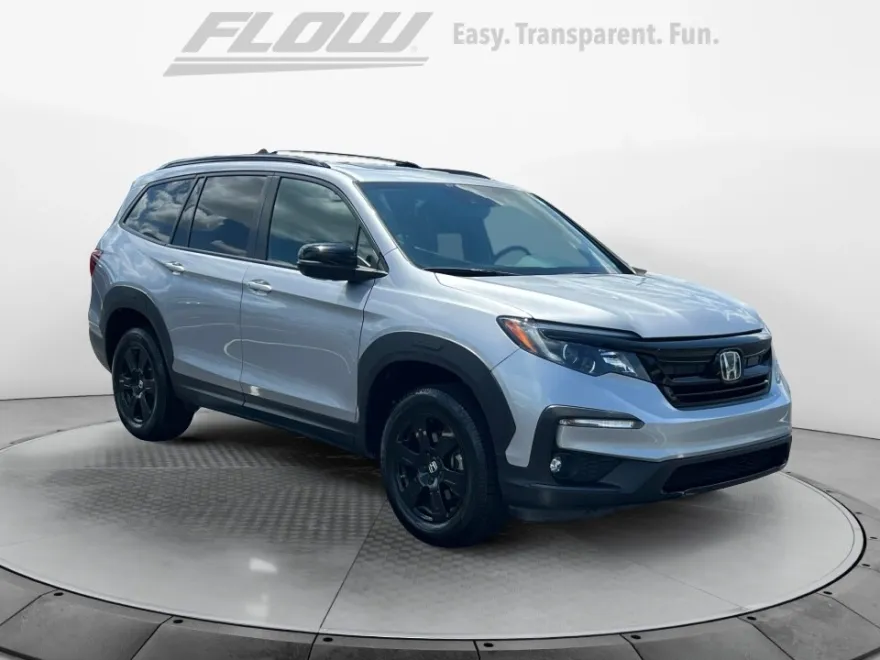 2022 Honda Pilot TrailSport photo 1