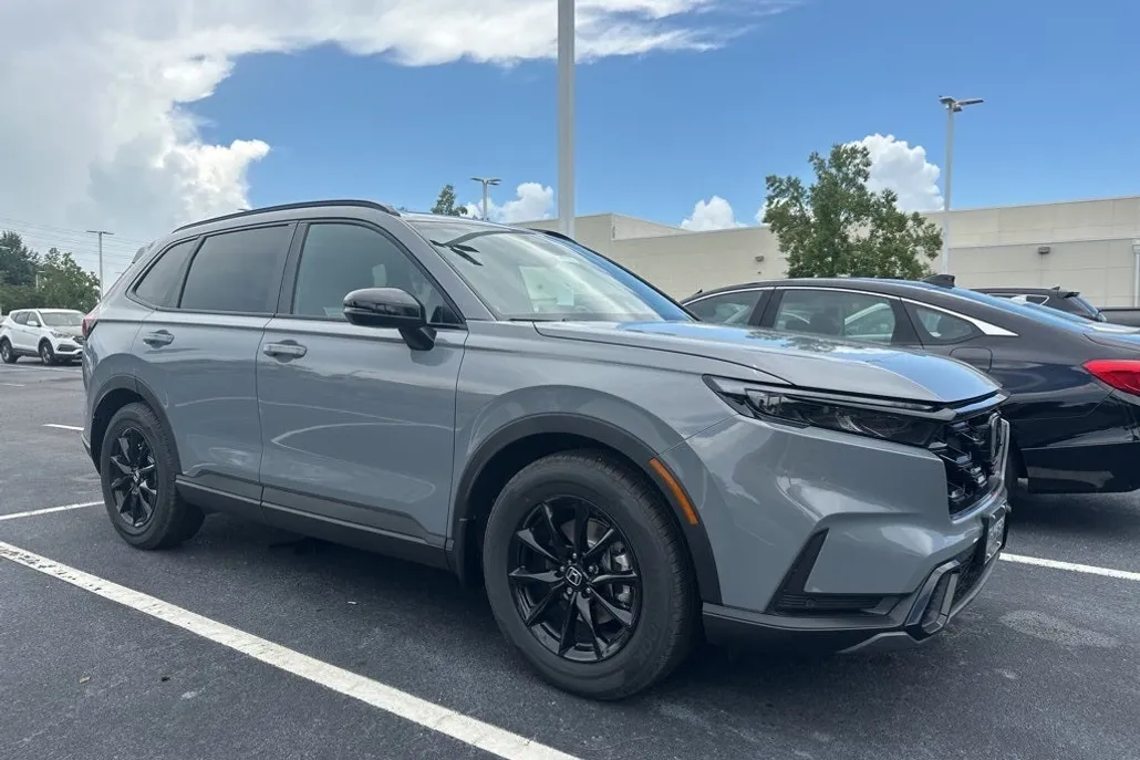 2026 Honda CR-V Hybrid Sport-L photo 1