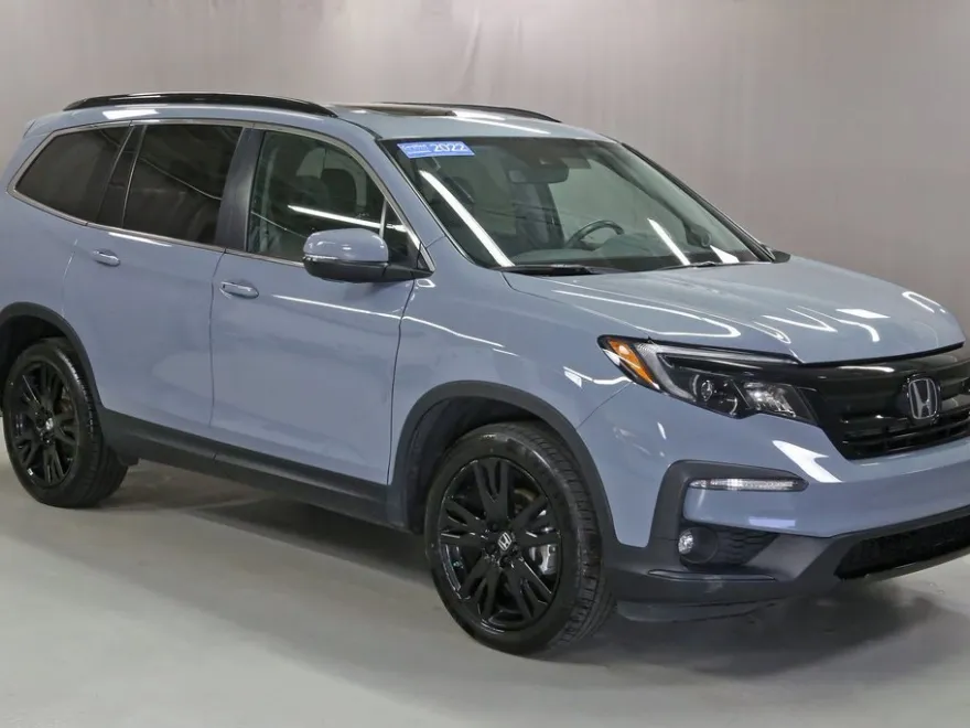 2022 Honda Pilot Special Edition photo 1