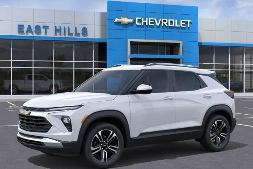 2026 Chevrolet Trailblazer LT photo 1